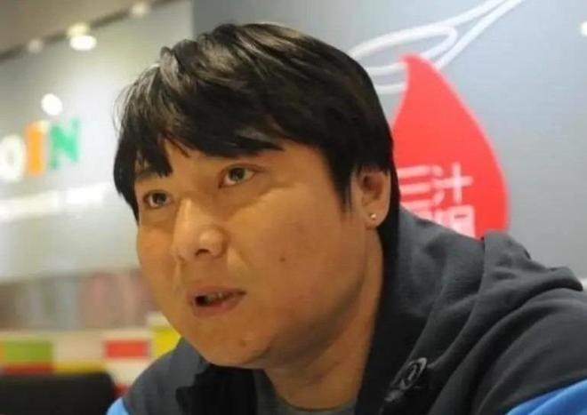 名媒三人谈字母哥交易观点分歧